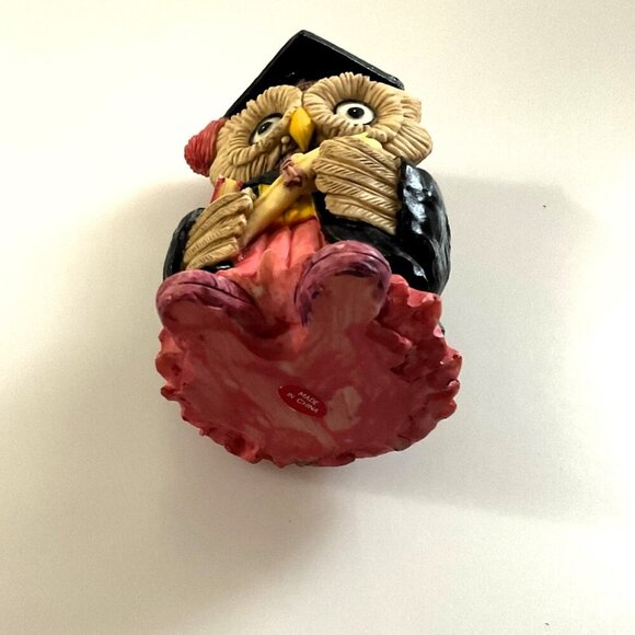 GRADUATION OWL FIGURINE UNIQUE VINTAGE - Picture 10 of 10